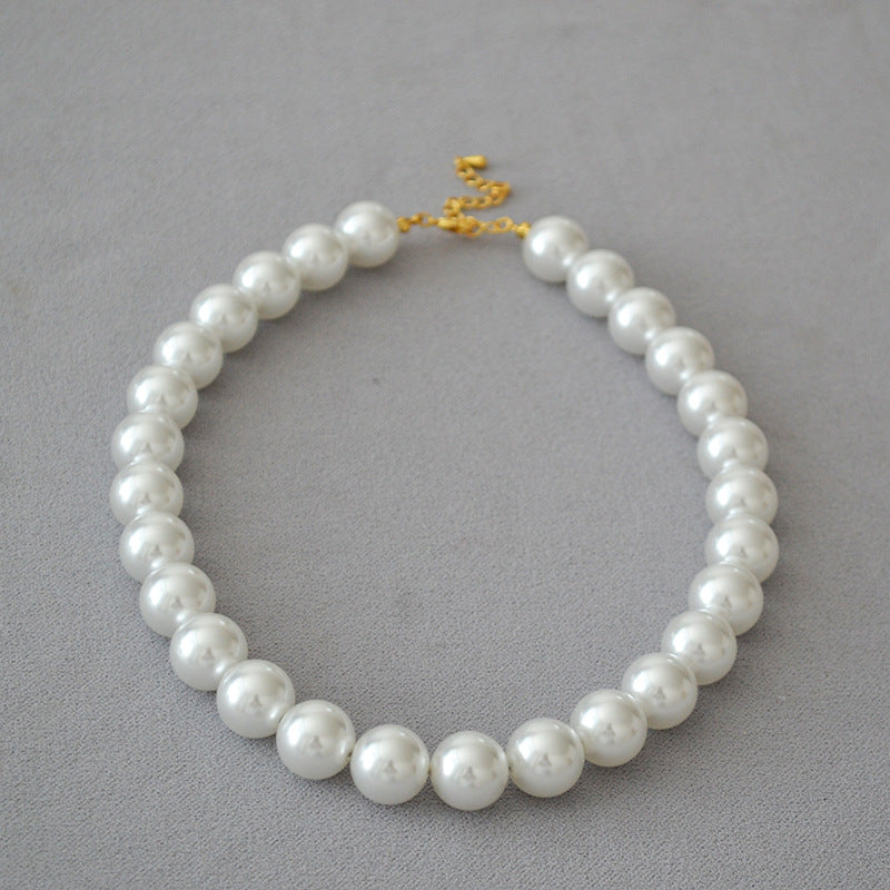 Women's White Pearl High-grade Exaggerated Temperamental Personalized Necklaces