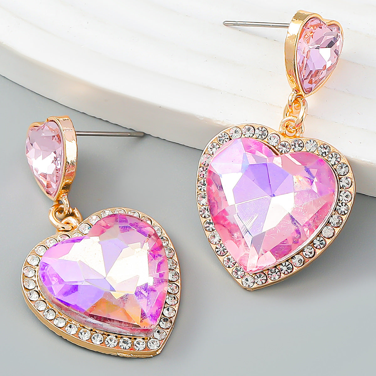 Stylish Colored Diamond Alloy Love Heart-shaped Earrings