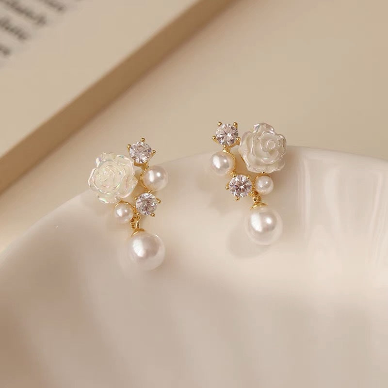 Women's Flower Summer Small French Pearl Trendy Rings