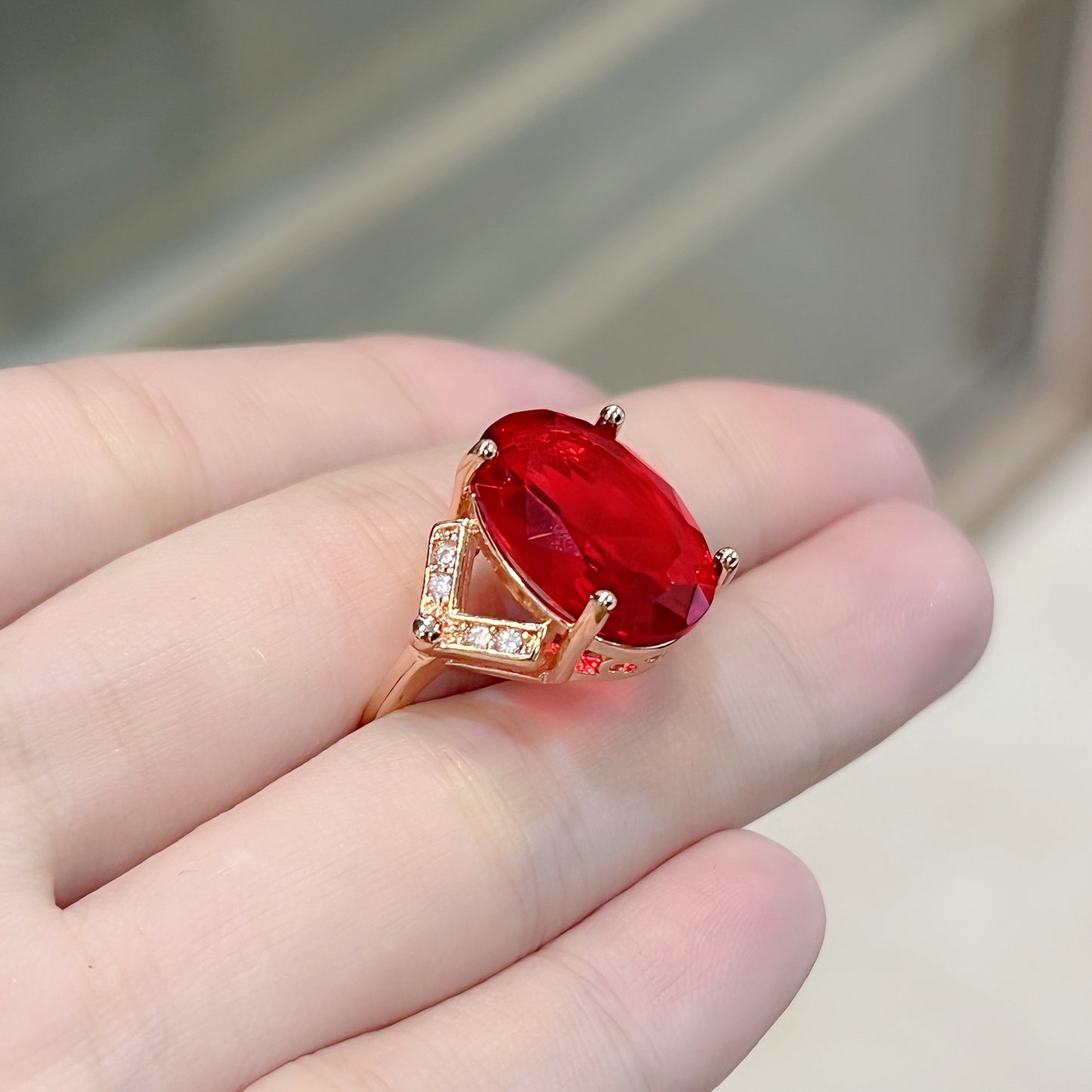 Luxury Colored Gems Red Rhinestone Imitation Rings