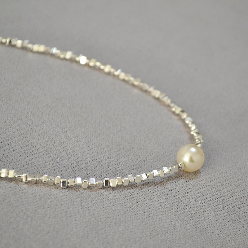 Einfache, kurze, temperamentvolle Schlüsselbein-Halsketten mit Perlen