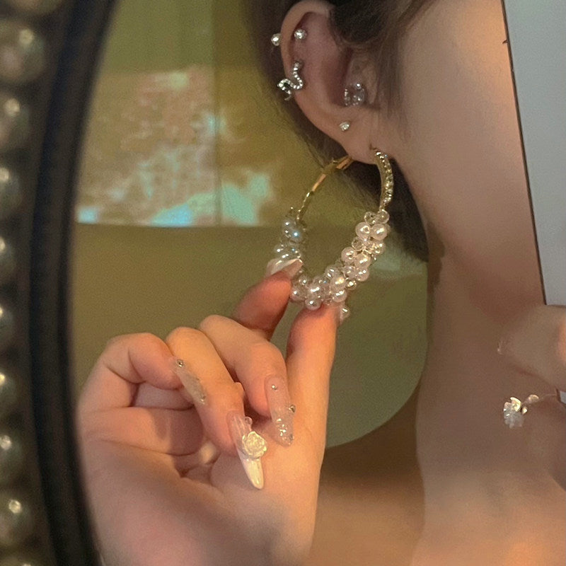 Minority Advanced Exaggerated Crystal Large Round Gentle Rings