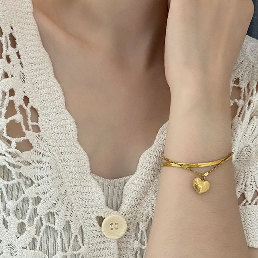 Bracelets à pendentif coeur en acier titane pour femmes, élégants et à la mode