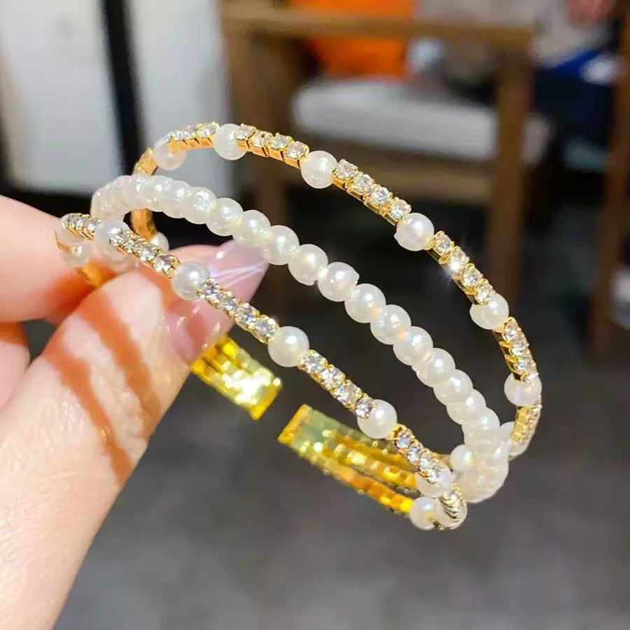 Simple Delicate Rhinestone Pearl Opening Female Bride Bracelet