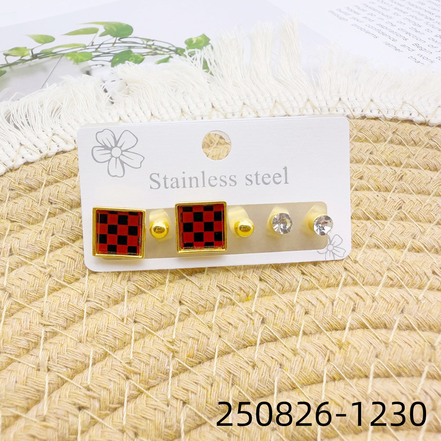 Women's Love Heart High-grade Stainless Steel Diamond Wild Trendy Golden Ear Stud Earrings