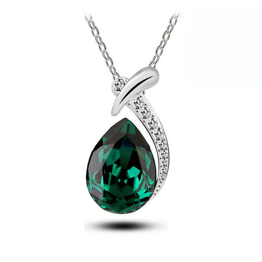 Beautiful Glamorous Women's Short Clavicle Mermaid Necklaces