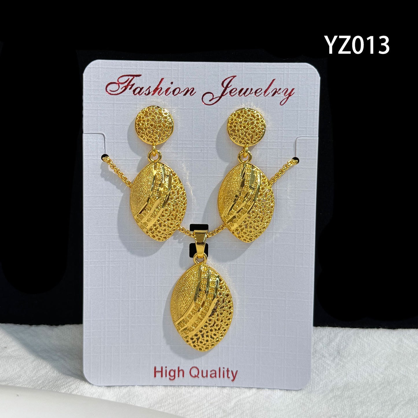 Love Heart Flowers Ear Medium Suit Pendants