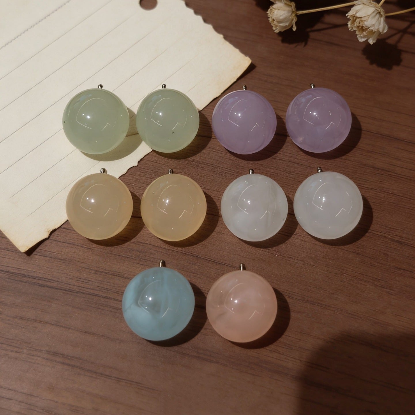 Women's Steamed Buns Bean-shaped High-grade Sense Sweet Stud Earrings