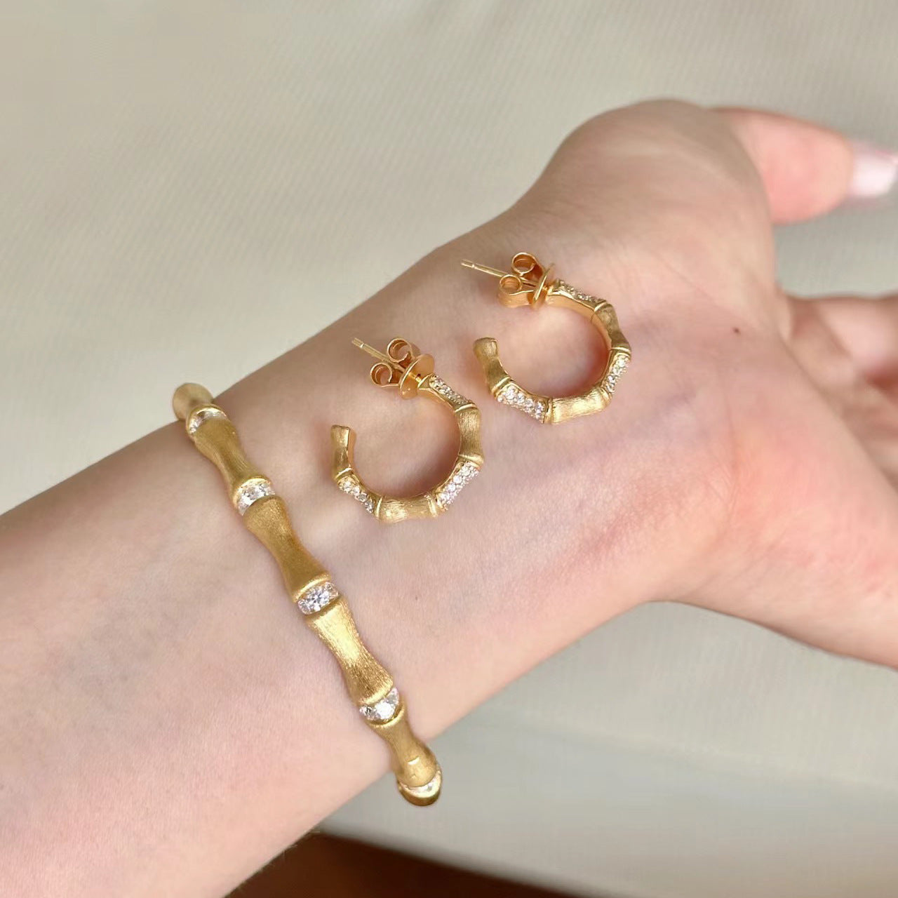 Chinese Brushed Bamboo Joint Italian Light Jewelry Set