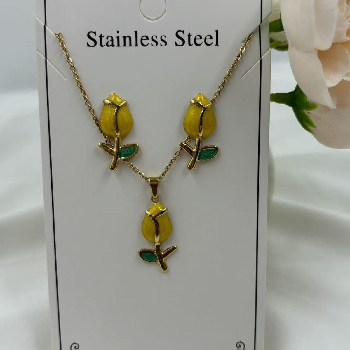Tulip Clavicle Chain Fashion Small Fresh Dripping Necklaces