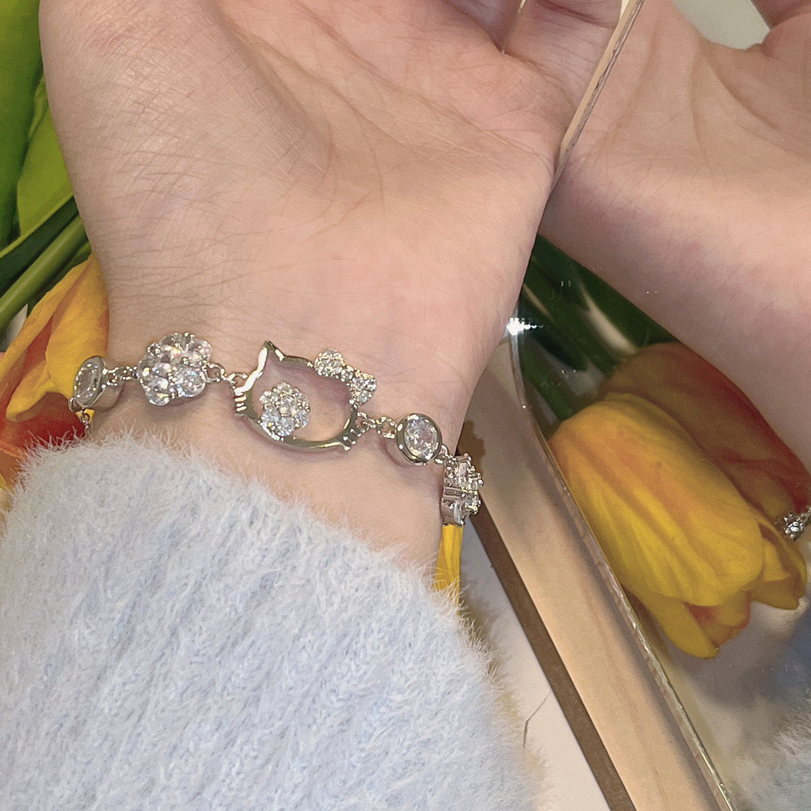 Chat strass Niche conception avancée bracelets féminins à la mode