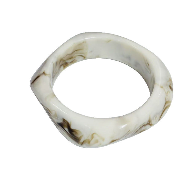 Women's Irregular Blooming Resin Curved Girlfriends Bracelet