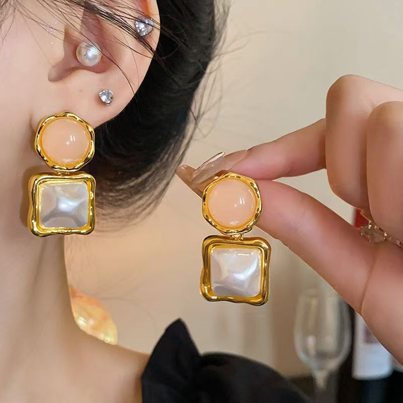Geometric Ear Fashion Trendy Unique Light Luxury Earrings