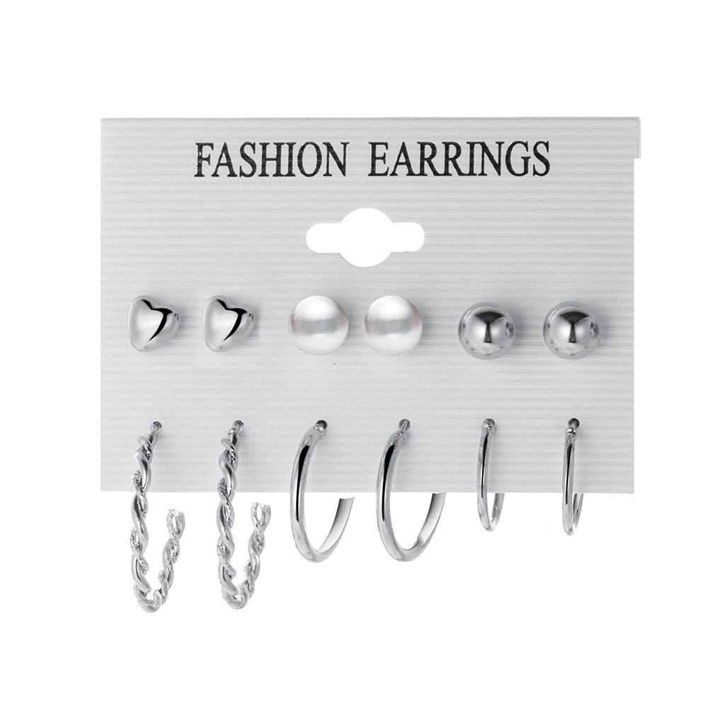 Style Type Creative Simple Love Pearl Earrings