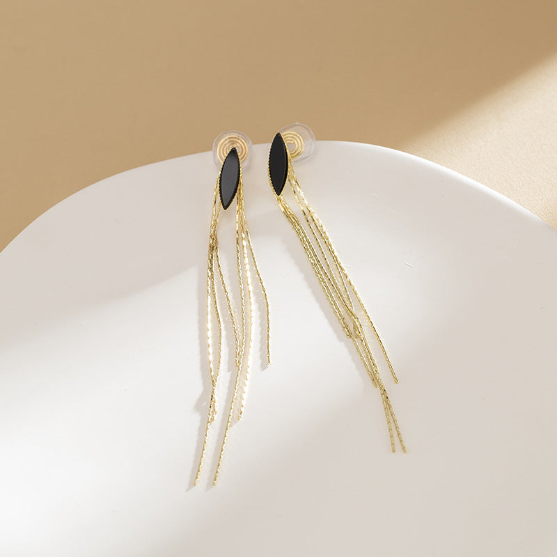 Women's Metal Long Fringe Slimming Light Luxury High-grade Mosquito Coil Earrings