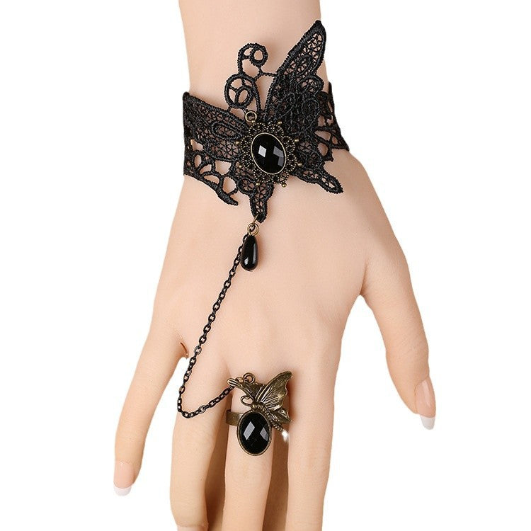 Vintage Court Gothic Pansy Lace With Rings