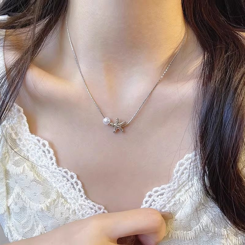 Butterfly Female Style Niche Design Clavicle Chain Personalized Simple Graceful Necklace