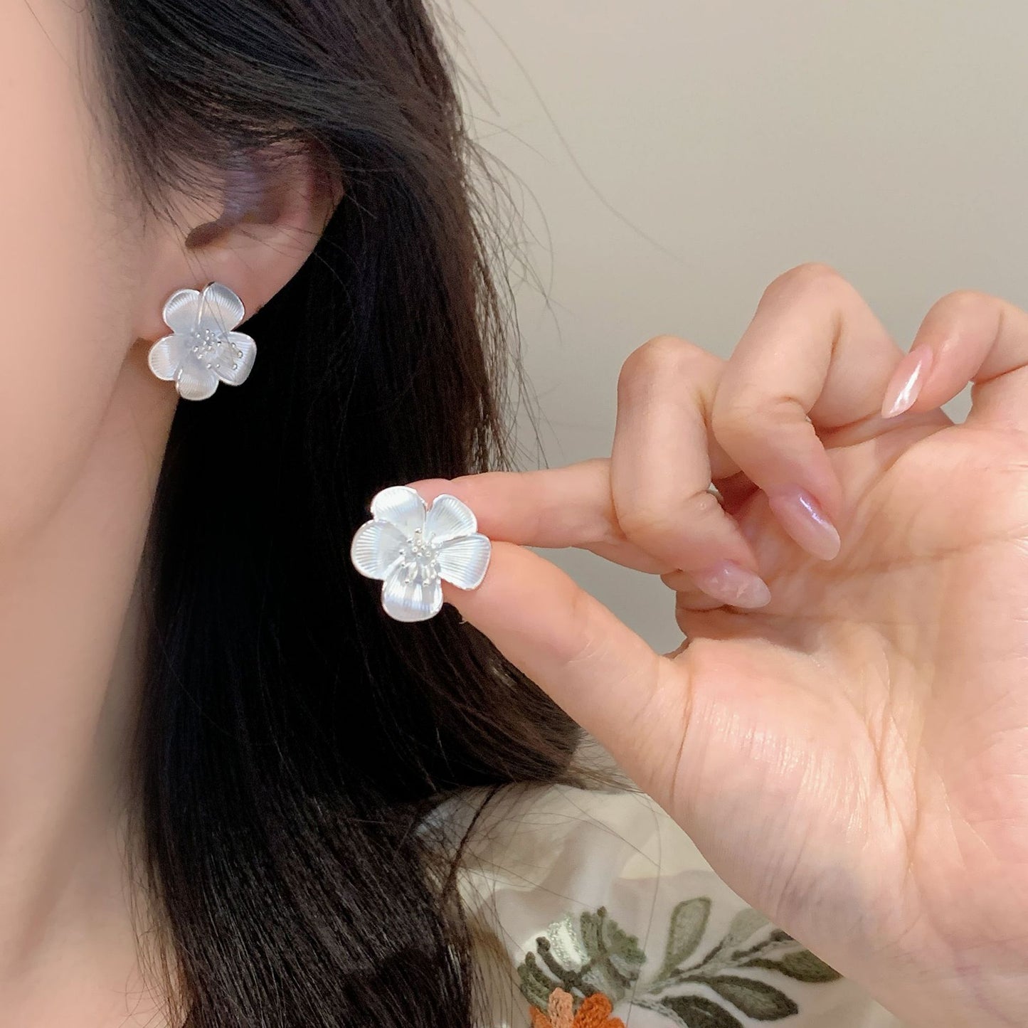 Painted Flower Sier Needle Sweet Fairy Style Niche Gentle Fresh Earrings