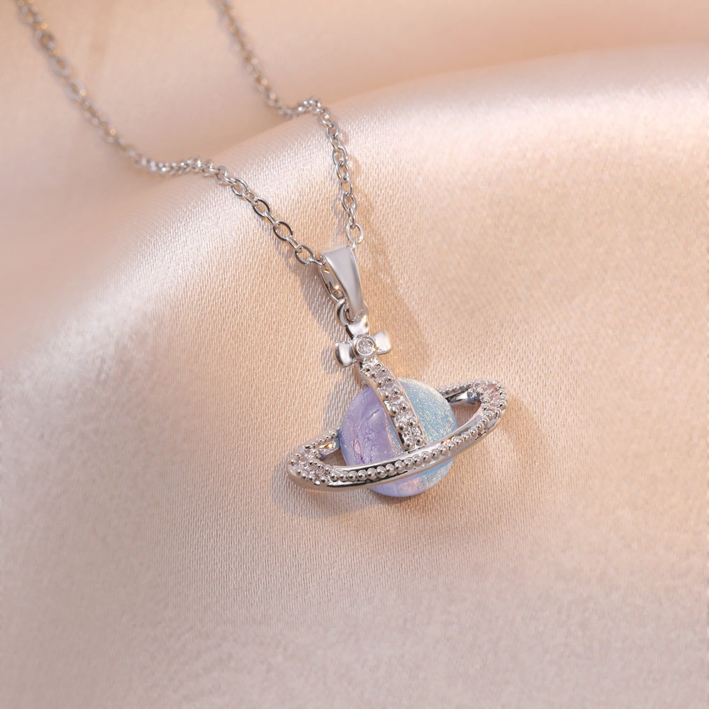 Female Queen Mother's Personality Blue Planet Universe Saturn Three-dimensional Necklaces