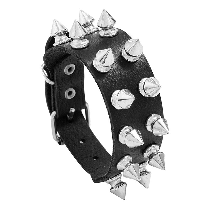 Herren-Punk-Armbänder aus 2 Reihen spitzem Nagelleder