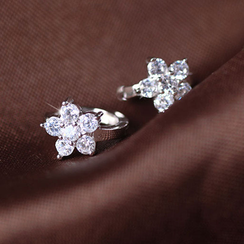 Women's Fashion Siering Cute Snowflake Ear Clip Rings