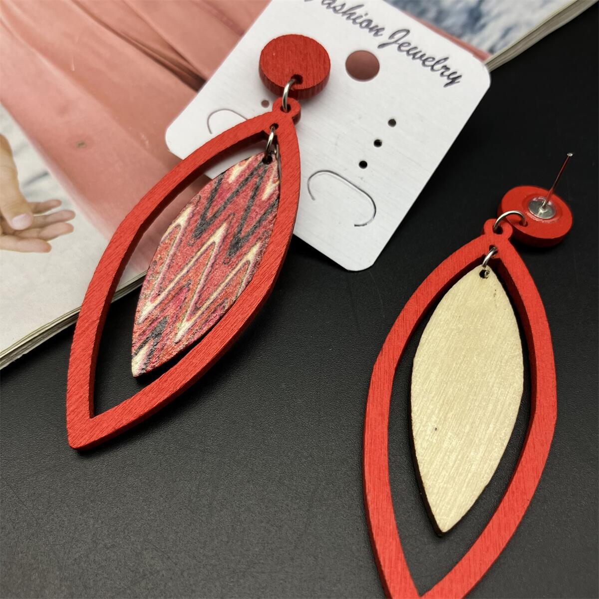 High-key Eardrop Red Wooden Leaves Vintage Earrings