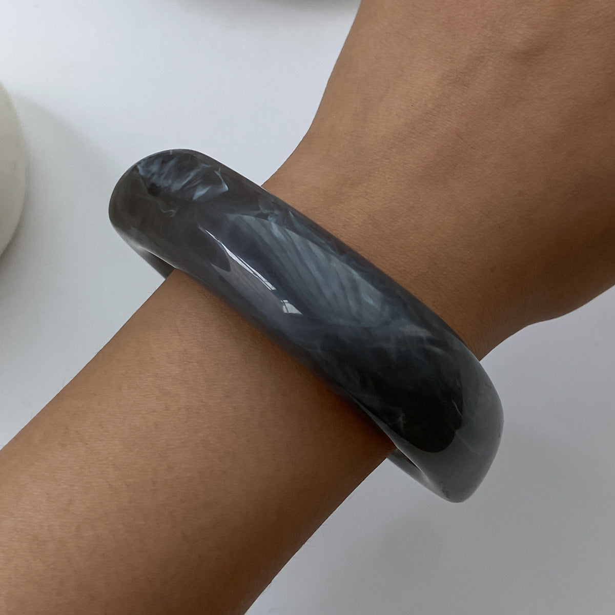 Irregular Translucent Female Personality Acrylic Color Bracelet