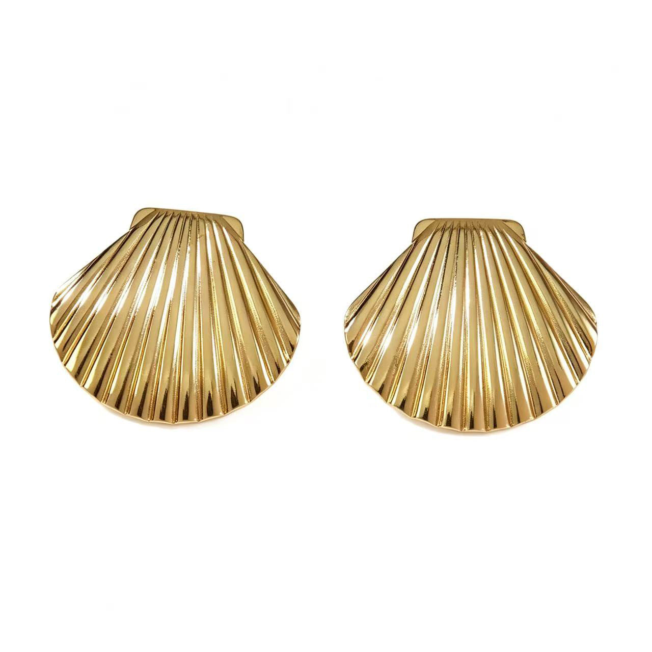 Women's Stainless Steel Light Luxury High-grade Titanium Gold-plated Stud Earrings