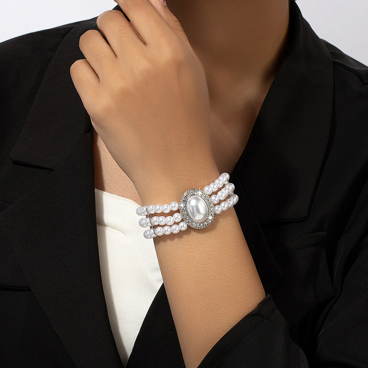 Women's French Elegant Vintage Pearl Diamond Beaded Bracelets