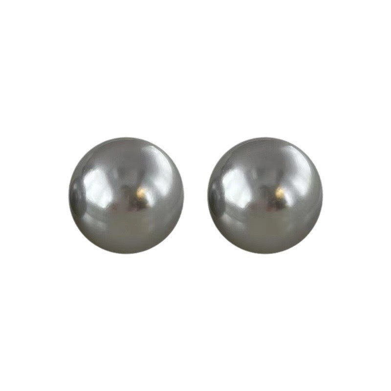 Women's French Style High Sense Shell Pearls Earrings