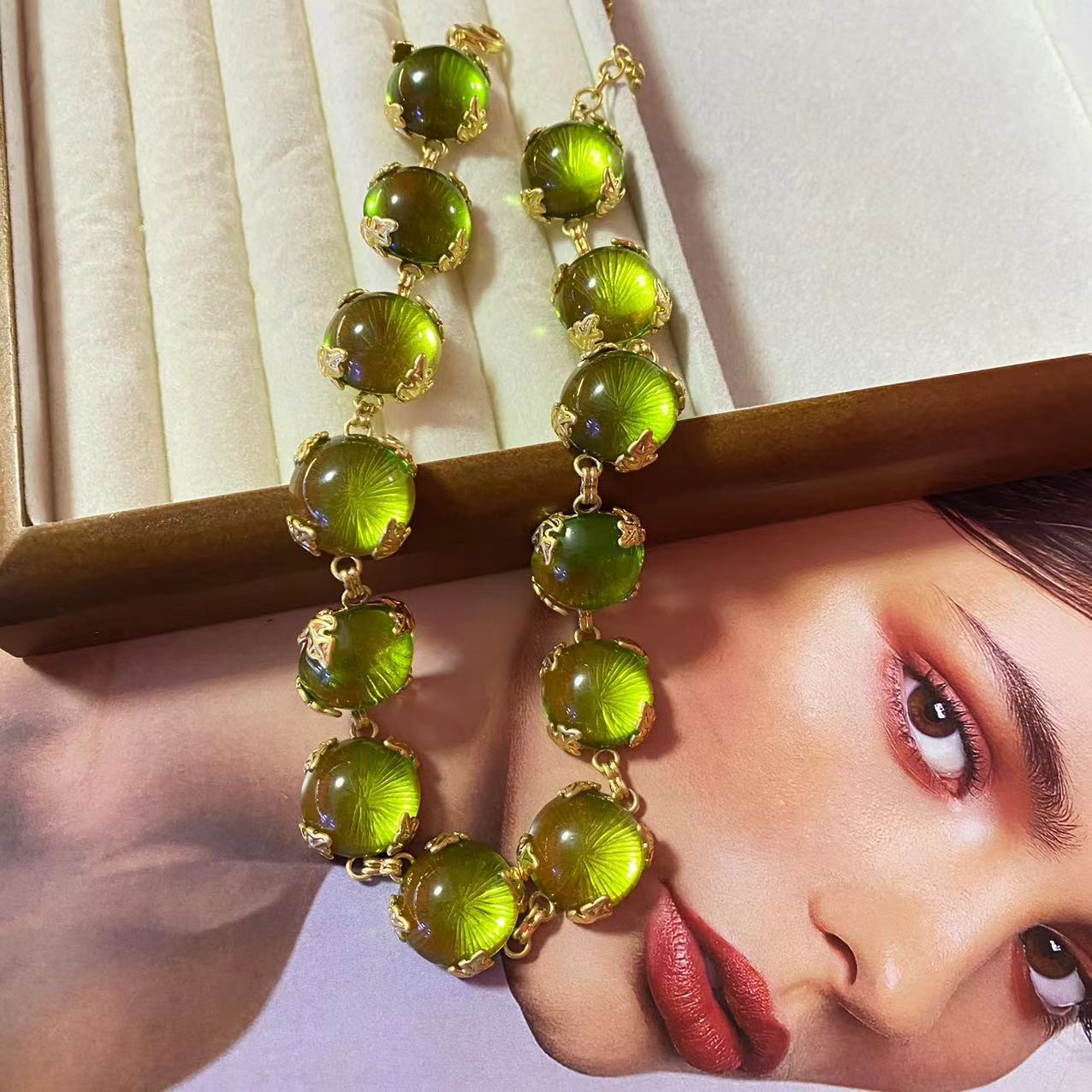 Ear Western Court Glaze Retro Temperamental Jewelry Set