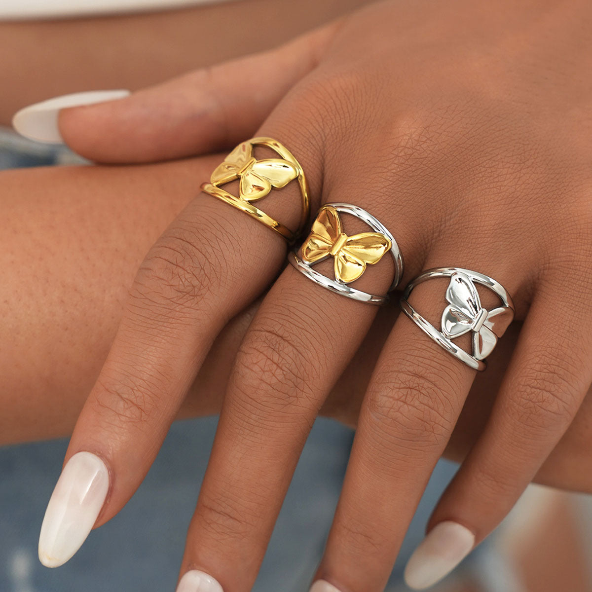High-grade Light Luxury Packaging Female Design Hollow Butterfly Ring
