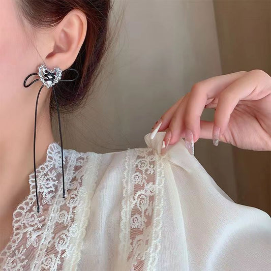 Bow Tie Female Design Personalized And Temperamental Long Fashionable Earrings