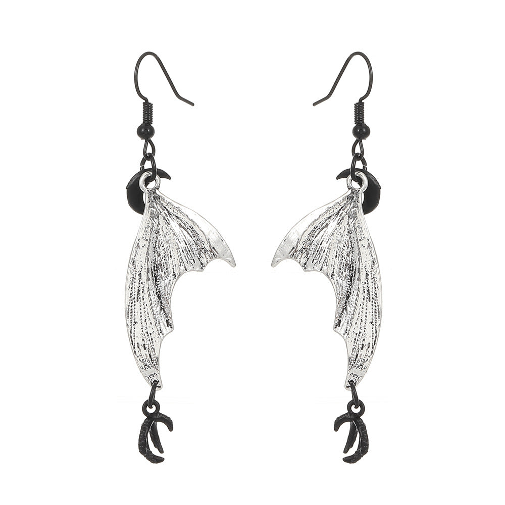 Boucles d'oreilles en forme de champignon à clip simple, ailes de chauve-souris gothiques pour femmes