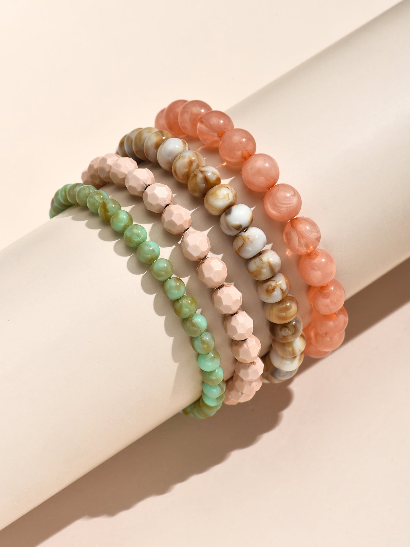 Fashion Simple Gradient Color Acrylic Beaded Bracelets