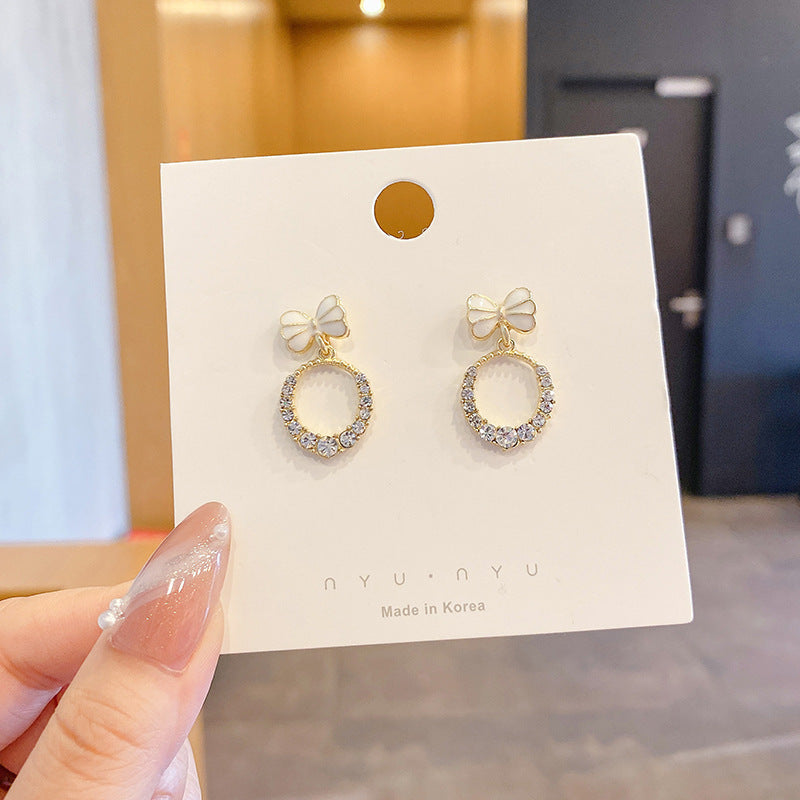 Women's Alloy Pearl Light Luxury High-grade Sense Niche Earrings