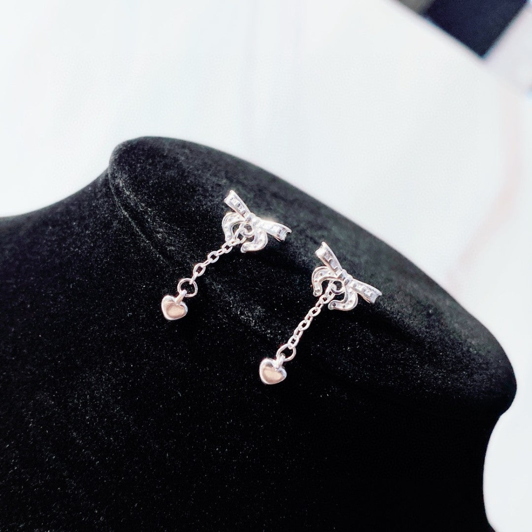 The Run Princess Bowknot Tassel Love Earrings