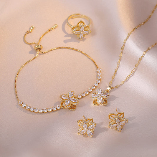 Women's Four-leaf Pendant Set Clavicle Chain Neck Necklaces