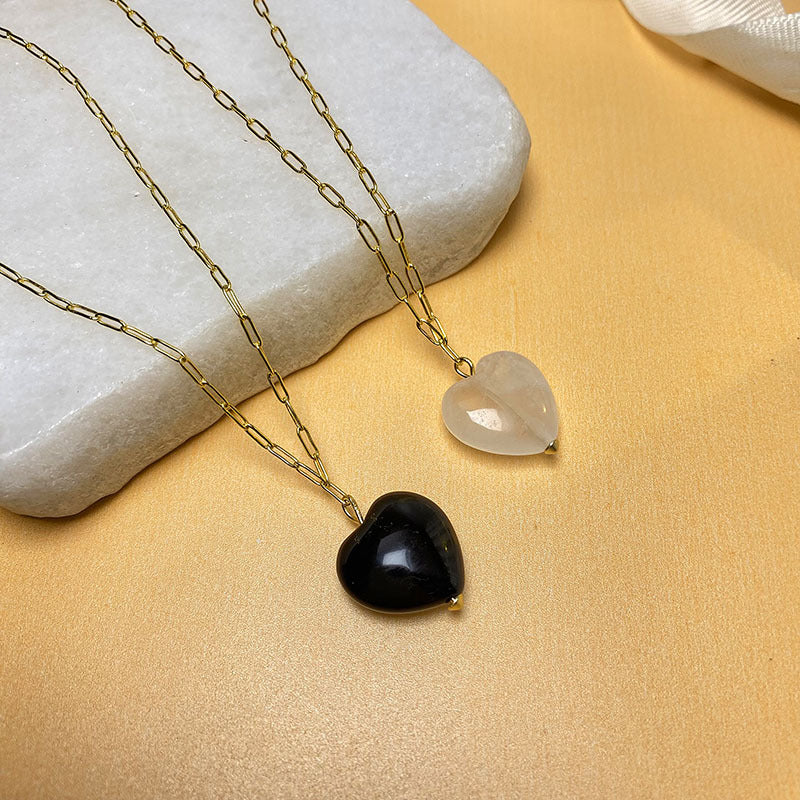 Colliers de chaîne de clavicule féminine en forme de coeur d'agate noire