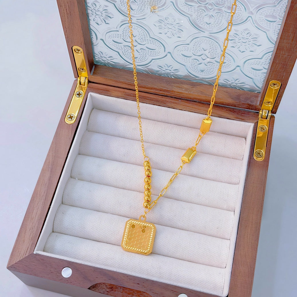 Ginkgo Leaf Variety Retro Affordable Luxury Fashion Design Necklace