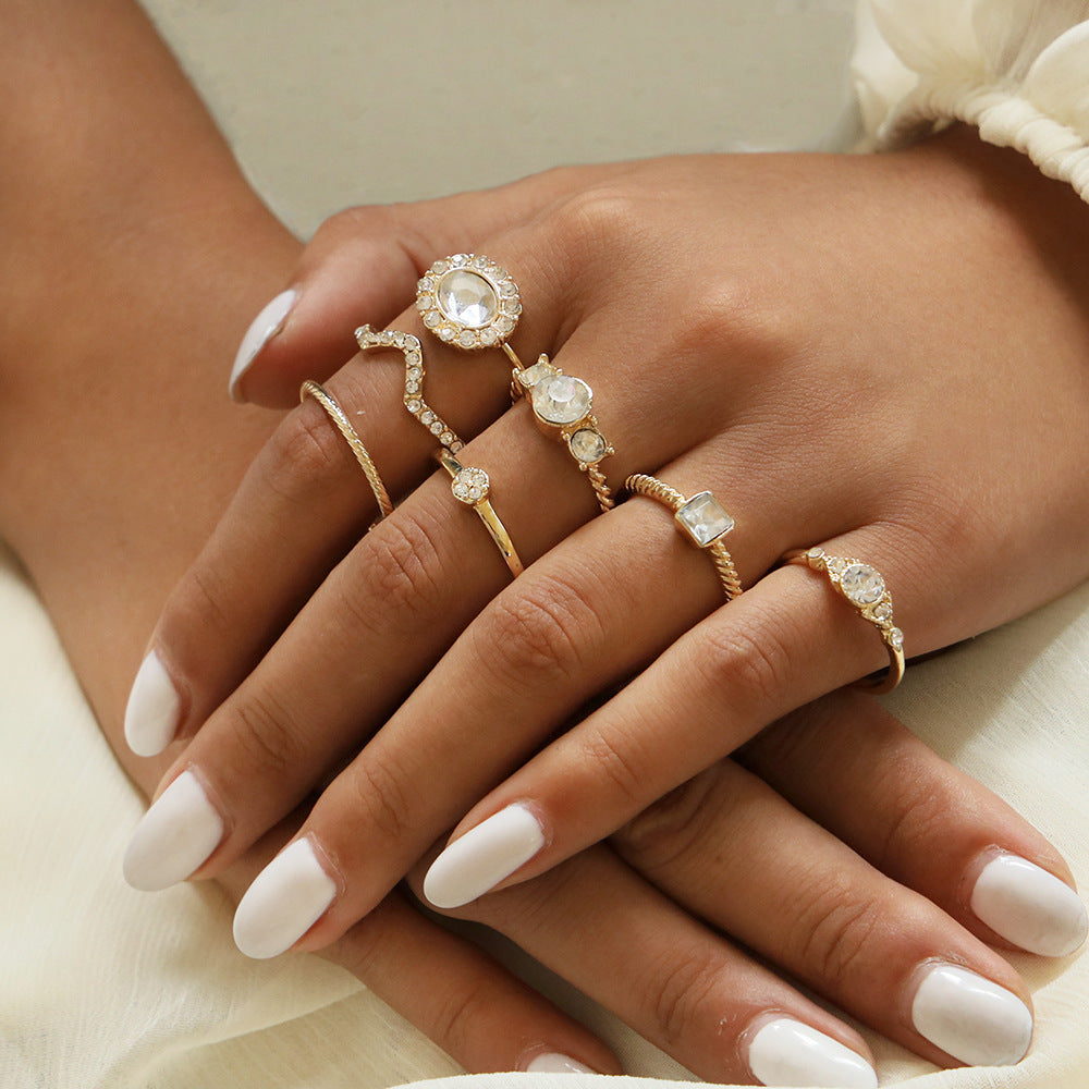 Clearance Vintage Creative Heart Hollow Butterfly Rings