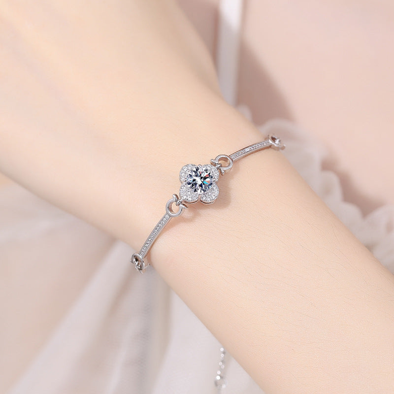 Heart Shining Full Diamond Clover Simple And Bracelets