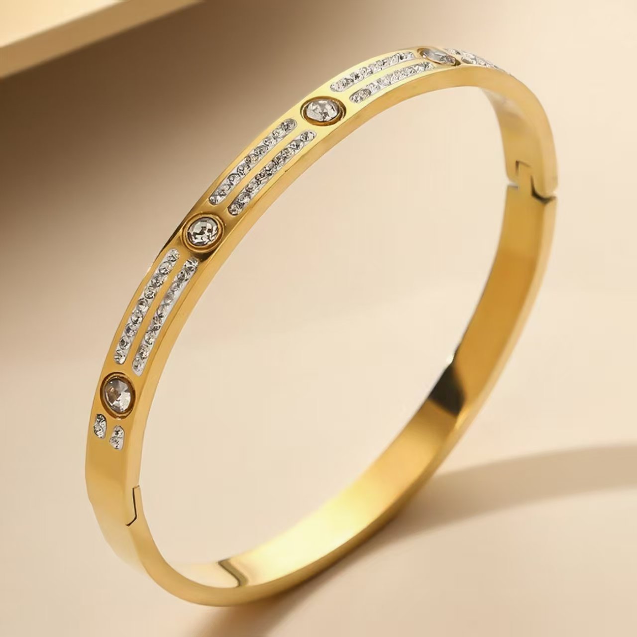 Titanium Steel Female Diamond High-grade Stainless Bracelet