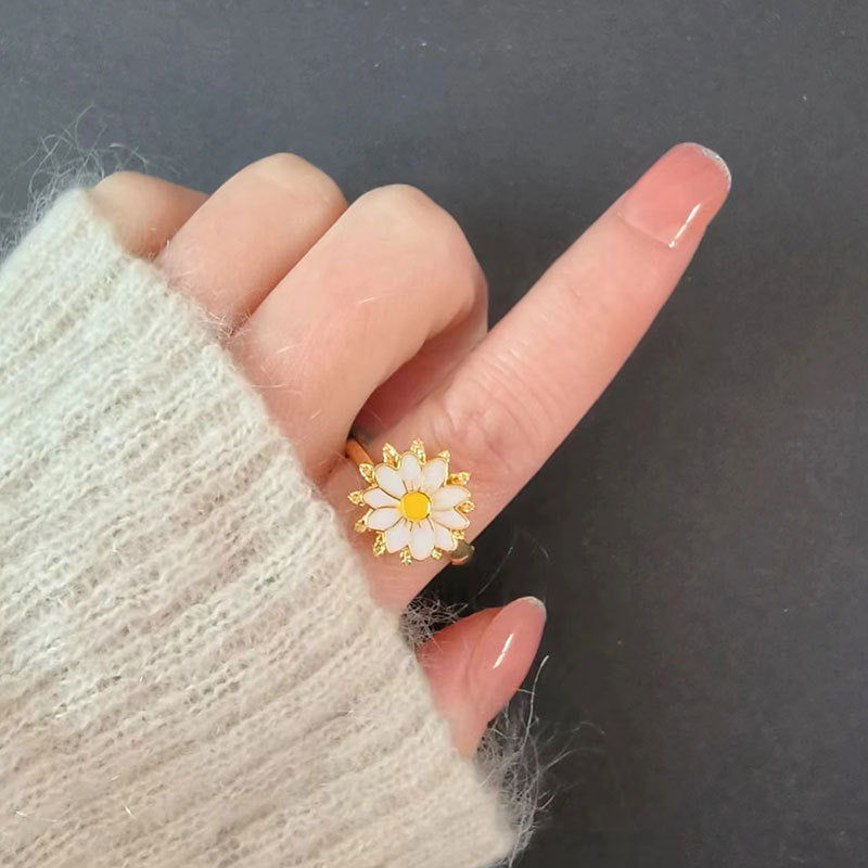 Dripping Daisy Flower Style Adjustable Opening Ring