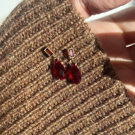 French Retro Red Water Drop Design Female Temperament Earrings