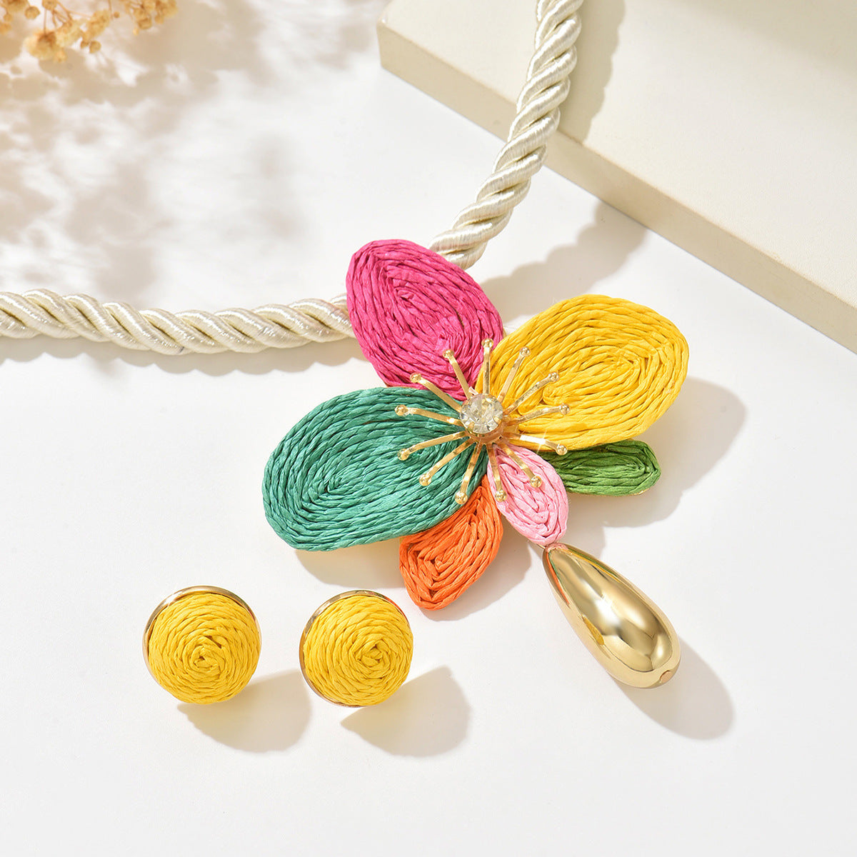 Women's Flower Raffia Retro Affordable Luxury High-grade Jewelry Set