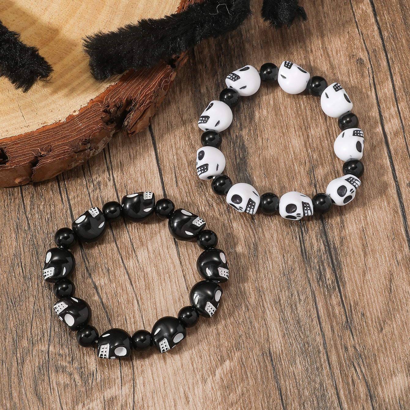 Bracelets d'Halloween élastiques perlés de crâne de personnalité gracieuse