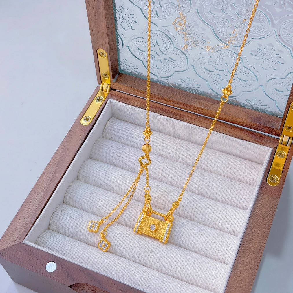 Ginkgo Leaf Variety Retro Affordable Luxury Fashion Design Necklace