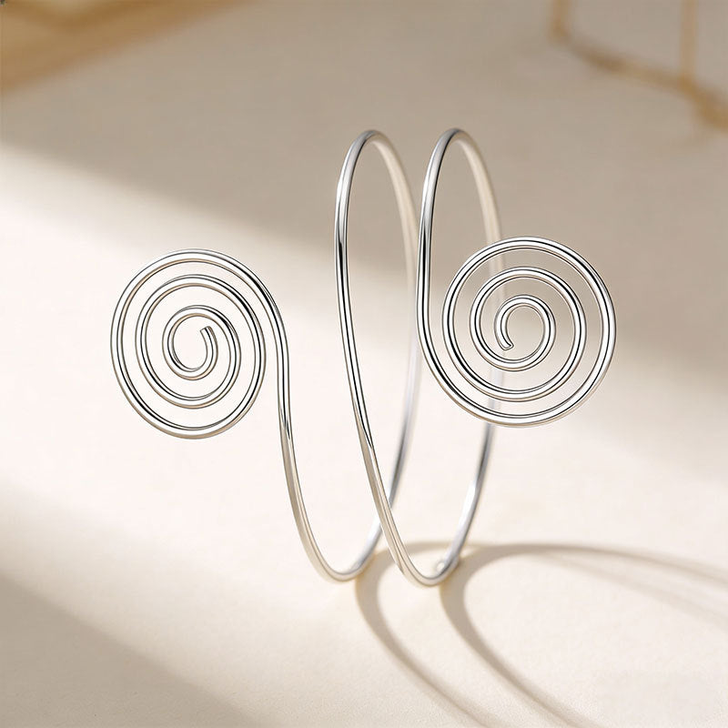 Exaggerated Spiral Metal Fashion Twisted Personality Bracelet