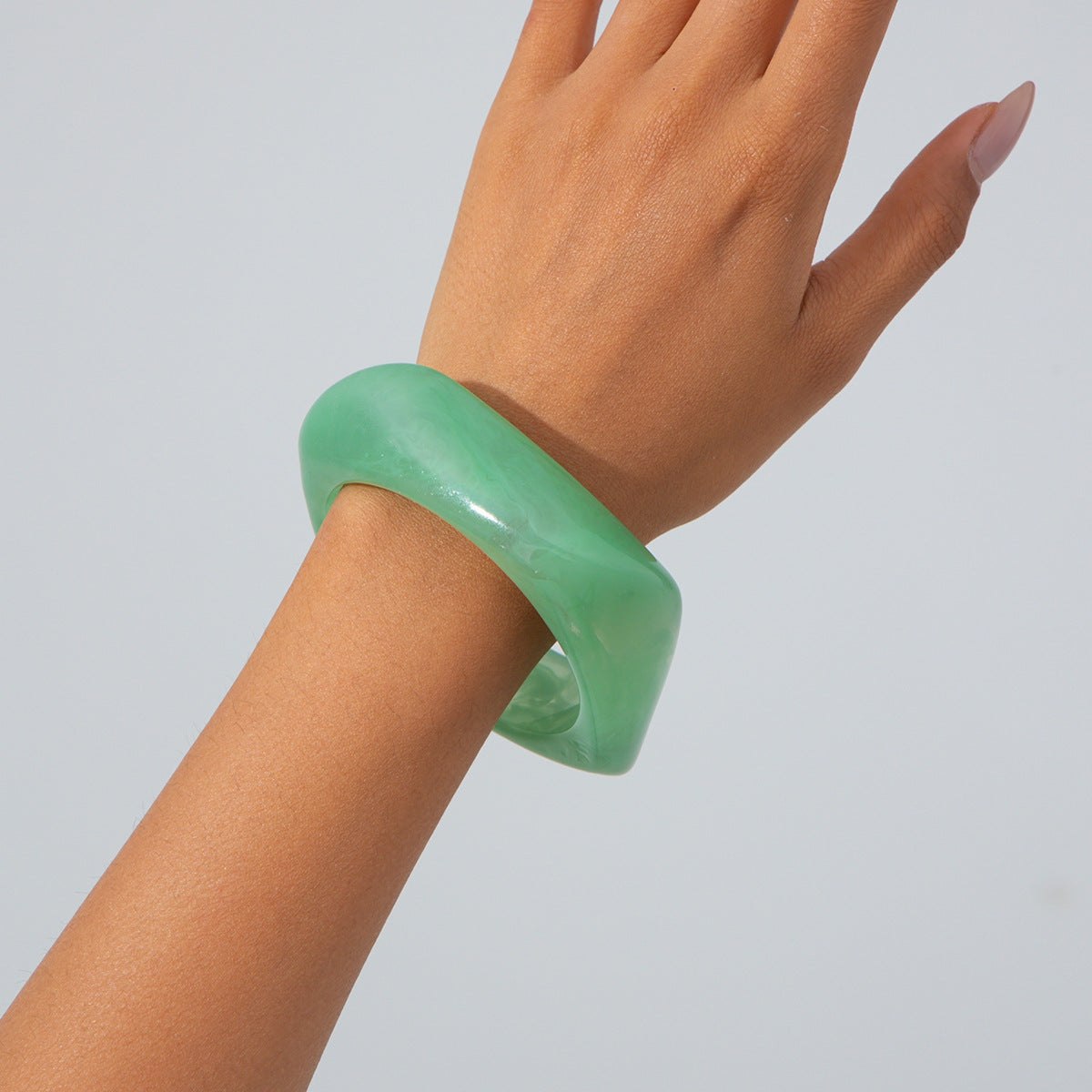 Irregular Translucent Female Personality Acrylic Color Bracelet